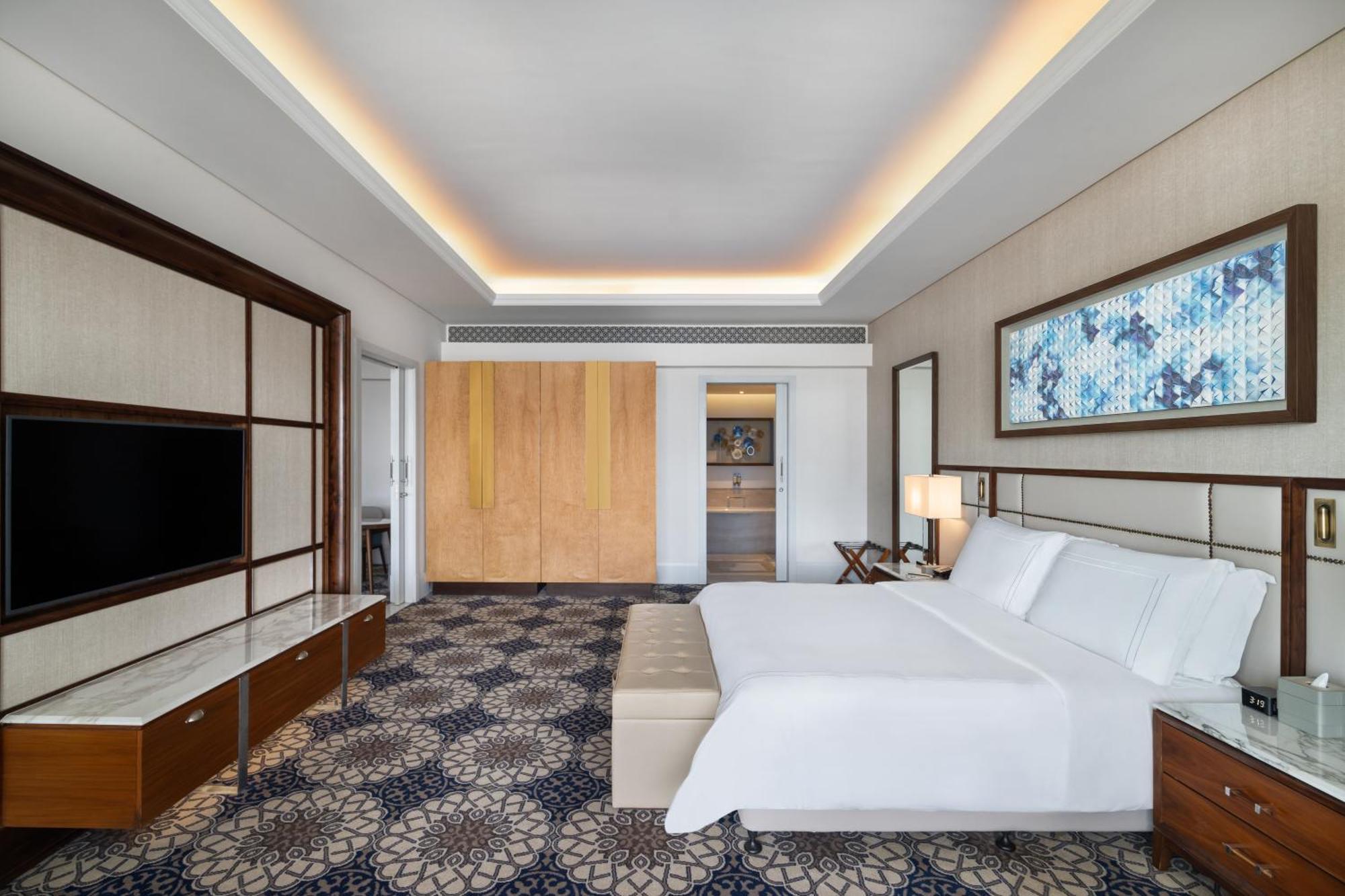Grand Plaza Moevenpick 5*